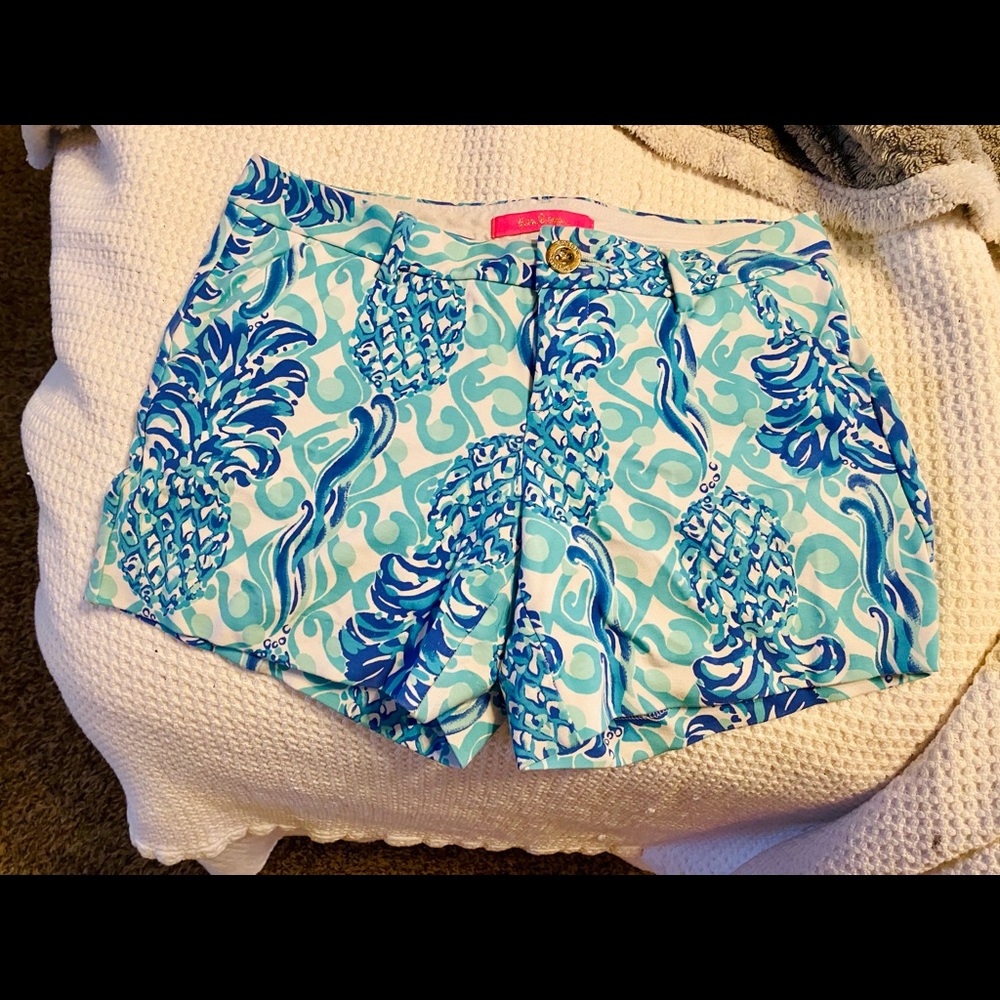 Lilly Pulitzer Stretch Callahan shorts- Size 0